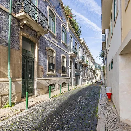 Castelo Design Aparment W/ Balcony & Super View By Lovelystay アパート *