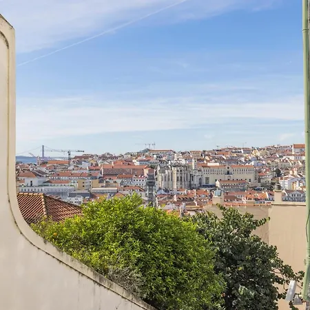 Castelo Design Aparment W/ Balcony & Super View By Lovelystay Lisboa