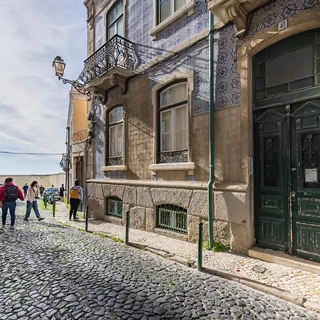 Castelo Design Aparment W/ Balcony & Super View By Lovelystay アパート *