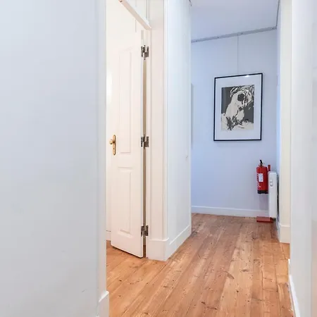 Apartman Castelo Design Aparment W/ Balcony & Super View By Lovelystay *