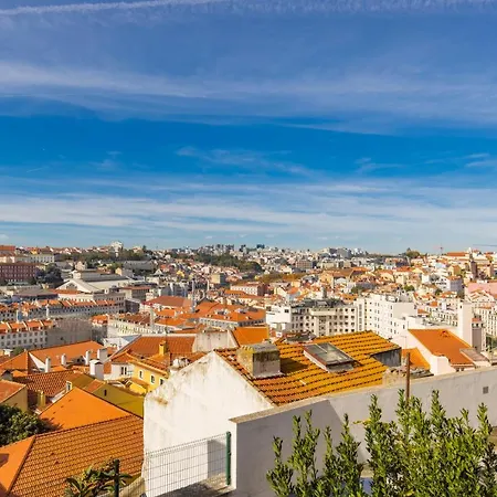 Castelo Design Aparment W/ Balcony & Super View By Lovelystay * Lisboa